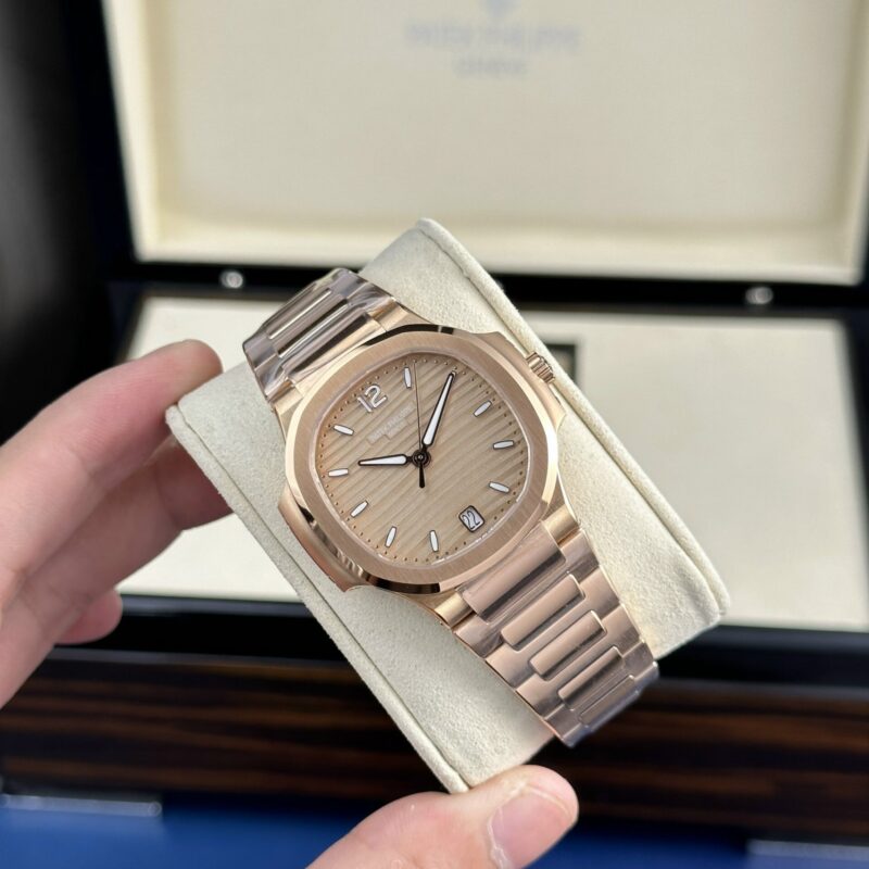 Patek Philippe Nautilus 7118/1R-010 Rose Gold Golden Brown Dial Best Edition 35.2mm