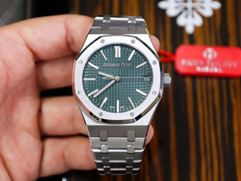 Audemars Piguet Royal Oak 15500ST Green Dial Best Replica APSF 41mm