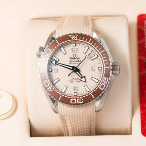 Omega Seamaster Planet Ocean 600M Beige Dial Rubber Strap Best Replica VSF 43.5mm